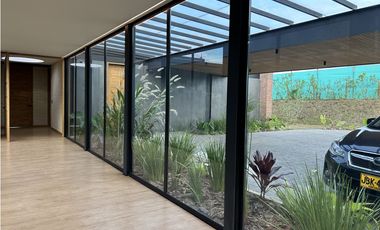 VENTA CASA EN PARCELACION EN EL RETIRO, SECTOR PANTANILLO