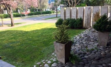 Pocuro  Llewellyn Jones , 2 estacionamientos, 2 bodegas.