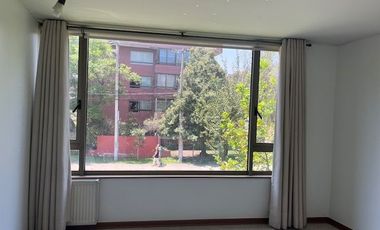 Pocuro  Llewellyn Jones , 2 estacionamientos, 2 bodegas.