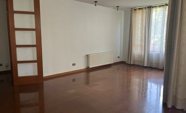 Pocuro  Llewellyn Jones , 2 estacionamientos, 2 bodegas.