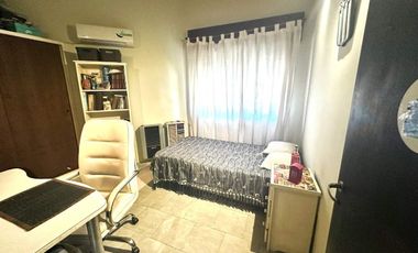 VENTA HERMOSO PH EN VILLA BALLESTER SIN EXPENSAS