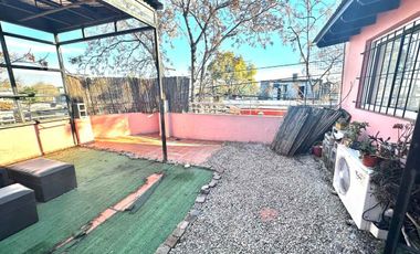 VENTA HERMOSO PH EN VILLA BALLESTER SIN EXPENSAS