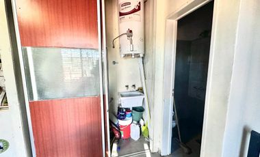 VENTA HERMOSO PH EN VILLA BALLESTER SIN EXPENSAS