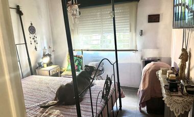 VENTA HERMOSO PH EN VILLA BALLESTER SIN EXPENSAS