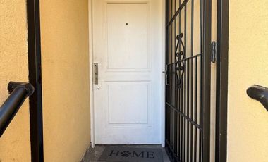 VENTA CASA MULTIFAMILIAR EN MATADEROS CON COCHERA