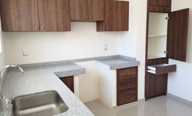 CASA EN RENTA , VALLE VERDE, COLIMA