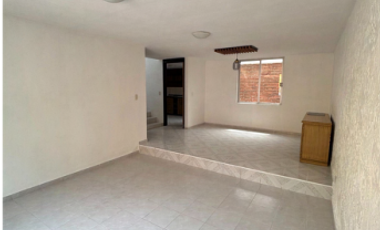 VENTA DE CASA 3 RECAMARAS EN FRACC. LOS LAURELES
