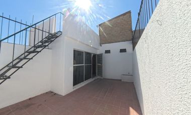 Hermosa Casa en Jardines de la Paz