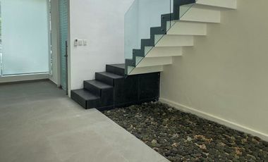 CASA EN VENTA EN PRIVADA RESIDENCIAL, CHOLUL, MÉRIDA