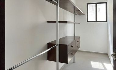 CASA EN VENTA EN PRIVADA RESIDENCIAL, CHOLUL, MÉRIDA