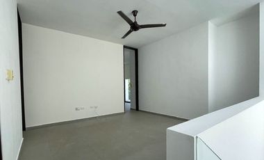 CASA EN VENTA EN PRIVADA RESIDENCIAL, CHOLUL, MÉRIDA