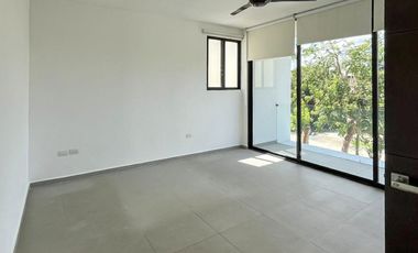 CASA EN VENTA EN PRIVADA RESIDENCIAL, CHOLUL, MÉRIDA
