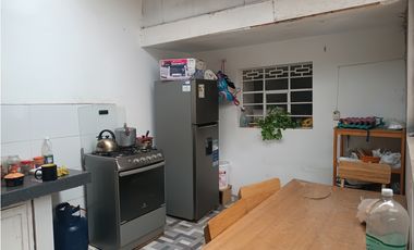 VENDO CASA/LOTE 150 M2 2DO DE TTIO CUSCO