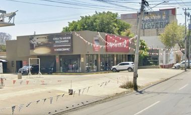 Excelente local comercial en Xalostoc