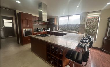 VENTA CASA CAMPESTRE EN CONJUNTO CERRADO, CAJIC