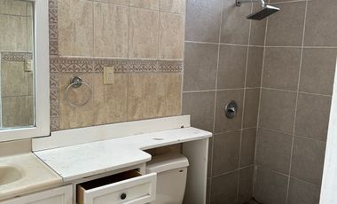 CASA EN VENTA HABITACIONAL O PARA NEGOCIO