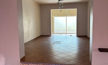 CASA EN VENTA HABITACIONAL O PARA NEGOCIO