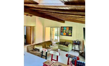 Finca en venta en Santa Elena - Piedras Blancas