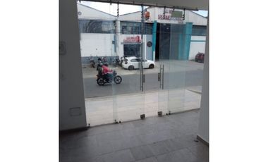 ARRIENDO LOCAL COMERCIAL EN DOSQUEBRADAS, SECTOR VALHER