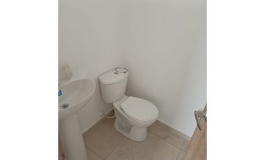 ARRIENDO LOCAL COMERCIAL EN DOSQUEBRADAS, SECTOR VALHER