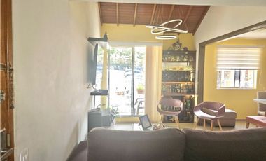 Casa en Sabaneta en unidad cerrada cerca a Mayorca