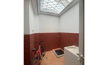 VENDEMOS CASA CONJUNTO CERCA DE MAKRO VILLAVICENCIO-META