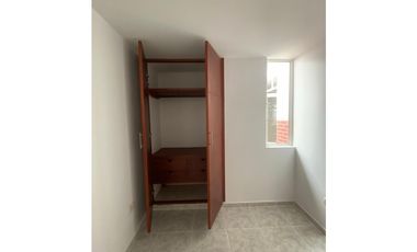 VENDEMOS CASA CONJUNTO CERCA DE MAKRO VILLAVICENCIO-META