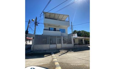 SE VENDE CASA BIFAMILIAR ESQUINERA EN EL CONJUNTO CERRADO VILLA TOLEDO