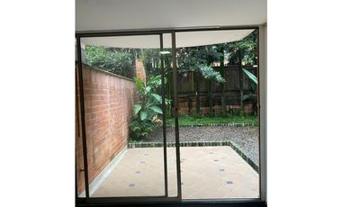COMPRA ESTA HERMOSA CASA EN VENTA EN SURAMERICA MUY PRIVADA