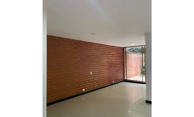 COMPRA ESTA HERMOSA CASA EN VENTA EN SURAMERICA MUY PRIVADA