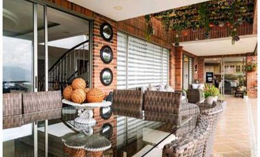 Venta Casa en Condominio el Poblado Medellin