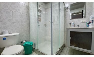 Casa bifamiliar de dos pisos en venta - Barrio Colombina Palmira Valle