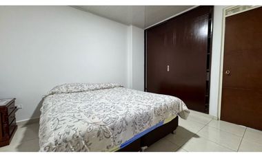 Casa bifamiliar de dos pisos en venta - Barrio Colombina Palmira Valle