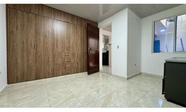 Casa bifamiliar de dos pisos en venta - Barrio Colombina Palmira Valle