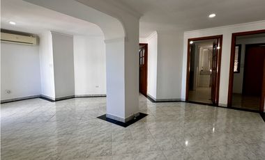 Se vende apartamento de 3 habitaciones, playa salguero