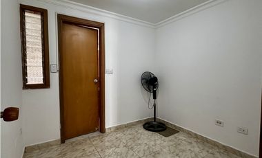 Se vende apartamento de 3 habitaciones, playa salguero