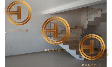 Casa en Venta en Ex Hacienda de Santa Ines.