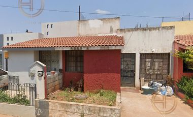CASA A LA VENTA EN COLONIA ARANDAS CENTRO, FRACCIONAMIENTO TIERRA ROJA, ARANDAS, JALISCO, A 10 MINUTOS DE LA ZONA CENTRO DE ARANDAS.