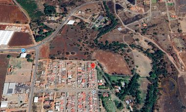 CASA A LA VENTA EN COLONIA ARANDAS CENTRO, FRACCIONAMIENTO TIERRA ROJA, ARANDAS, JALISCO, A 10 MINUTOS DE LA ZONA CENTRO DE ARANDAS.
