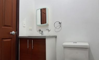 CASA EN VENTA CONOCOTO