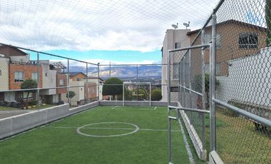 CASA EN VENTA CONOCOTO