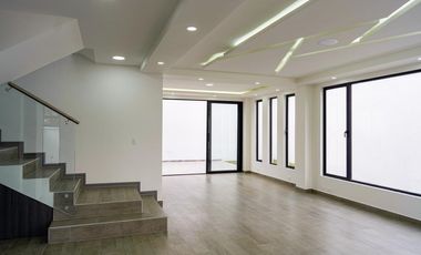 Casa a estrenar Tumbaco 150 mtrs2 mas amplios jardines, esquinera, estudio, 3 parqueaderos