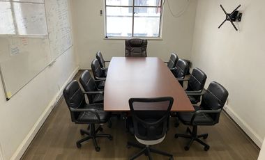 ARRIENDA OFICINA 142 M2, 5 OF, 4 BAÑOS, SAN ANTONIO SANTIAGO CASCO HISTORICO