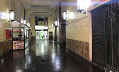 ARRIENDA OFICINA 142 M2, 5 OF, 4 BAÑOS, SAN ANTONIO SANTIAGO CASCO HISTORICO