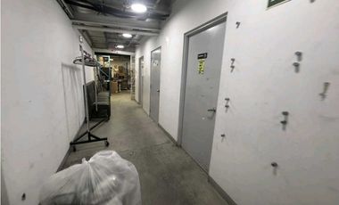 ALQUILER LOCAL COMERCIAL EDIFICIO RIO ABAJO