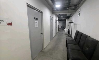 ALQUILER LOCAL COMERCIAL EDIFICIO RIO ABAJO