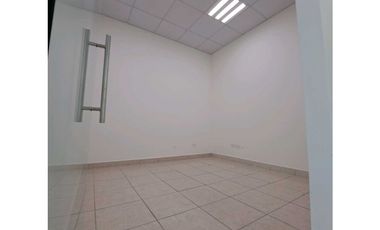 ALQUILO LOCAL COMERCIAL PLAZA COSTA DEL ESTE