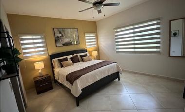 SE VENDE CASA AMOBLADA EN BOQUETE