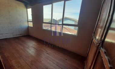 Excelente propiedad comercial frente a plaza de Quintero