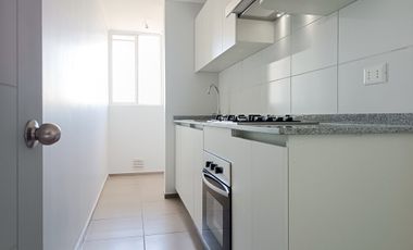 Av. Los Pajaritos 46 (1 Est /1 Bod) [3471-6]